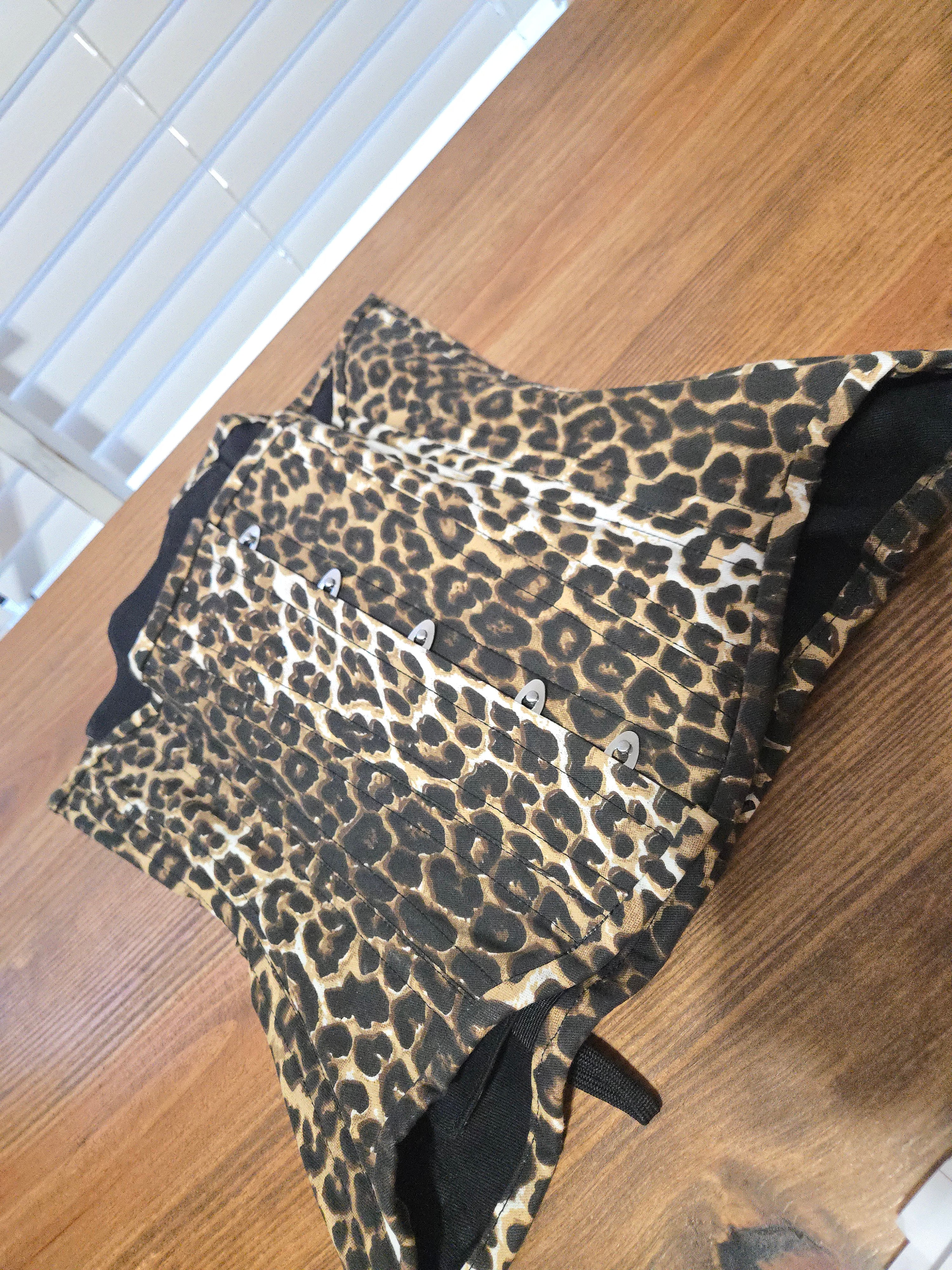 Cotton Leapord Print Corset| Signature Shape| Torpedo| 24 Waist| 12 Length