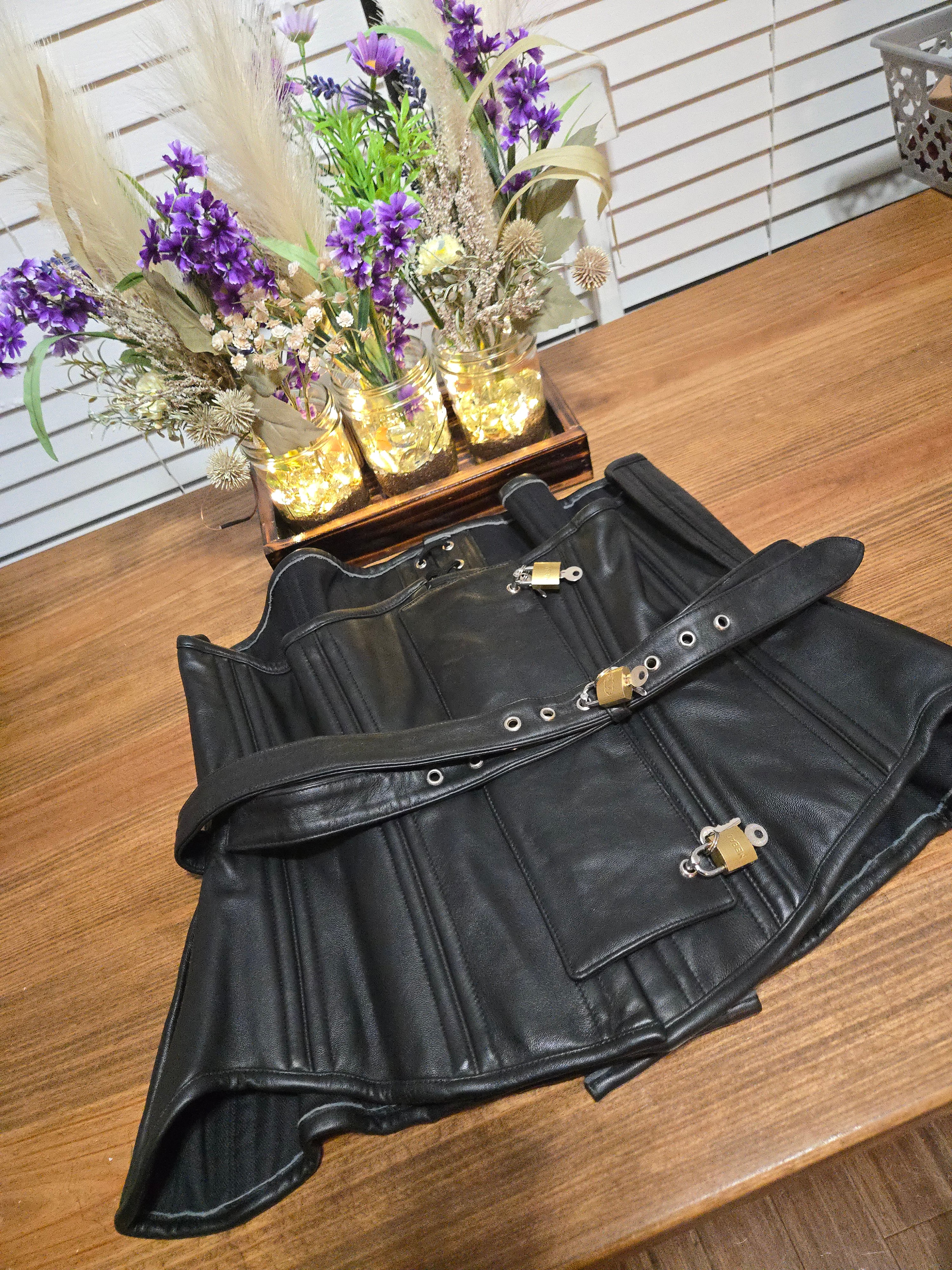 Genuine Leather Lockable Waist Training Corset – Front & Back Lock Closure