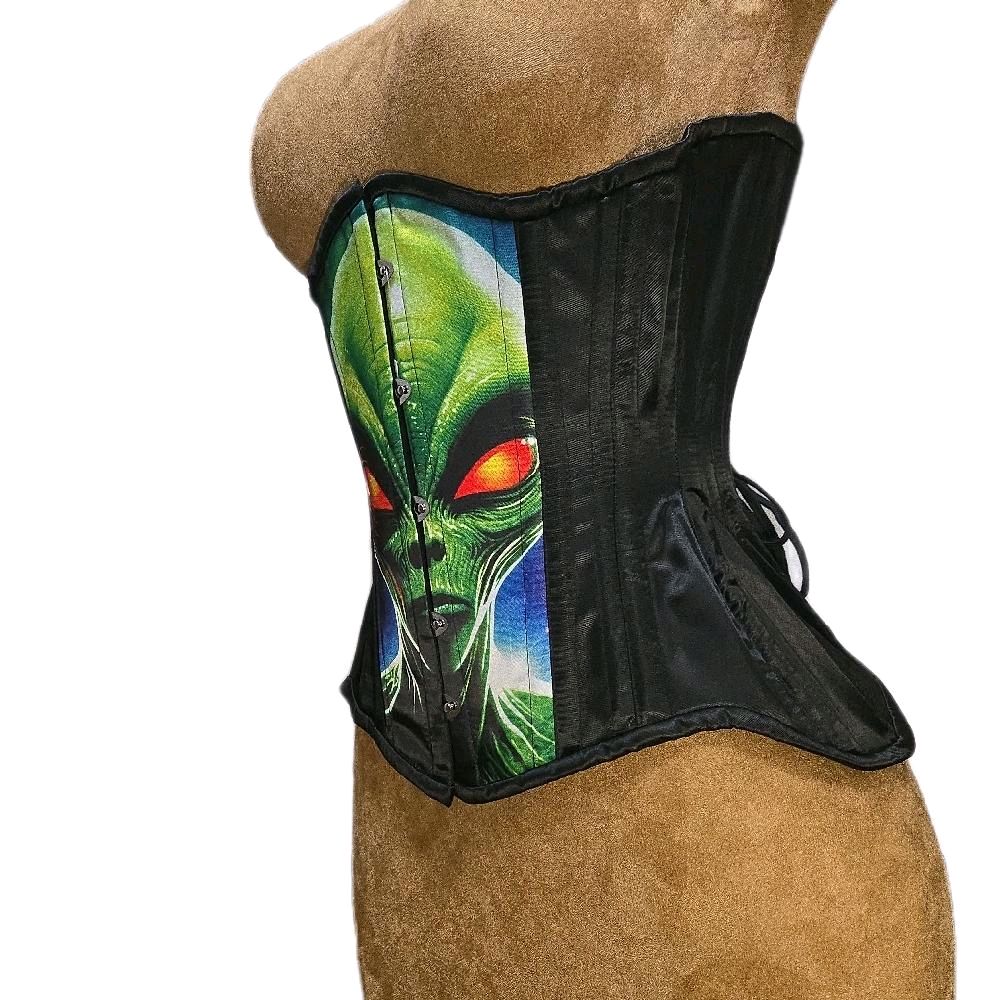 👽 Full Alien Face Corset 🖤
Signature Shape CC-706 | 20” Waist Goal | 13” Length