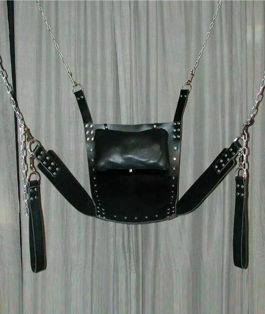 Custom Handcrafted Leather Harnesses & Slings