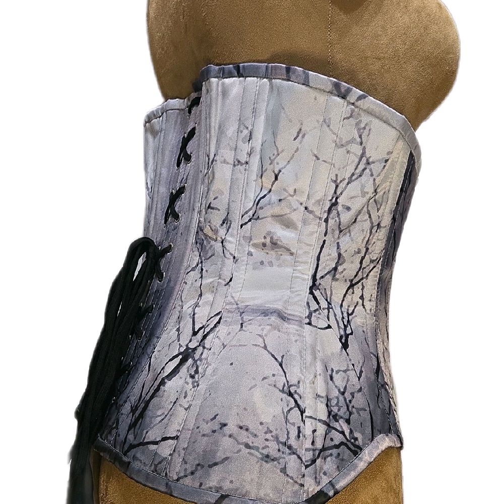 🌙 Spooky Moon & Bats Corset|
Signature Shape CC-809| 34” Waist Goal | 12” Length