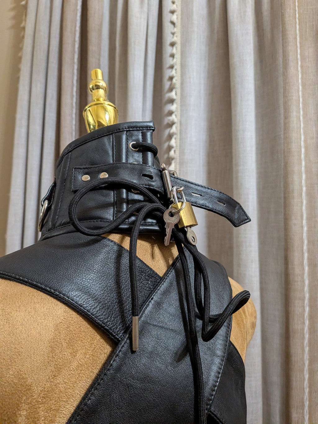 Custom leather Criss cross locking corset