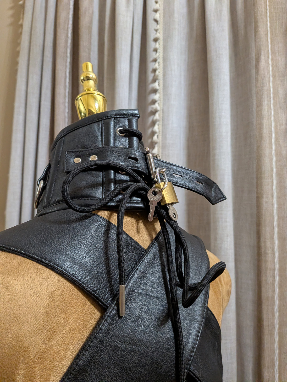 Custom leather Criss cross locking corset