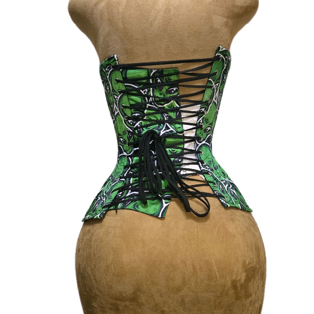 👽 Green Alien Corset 🖤
Signature Shape CC-500 | 20” Waist Goal | 13” Length