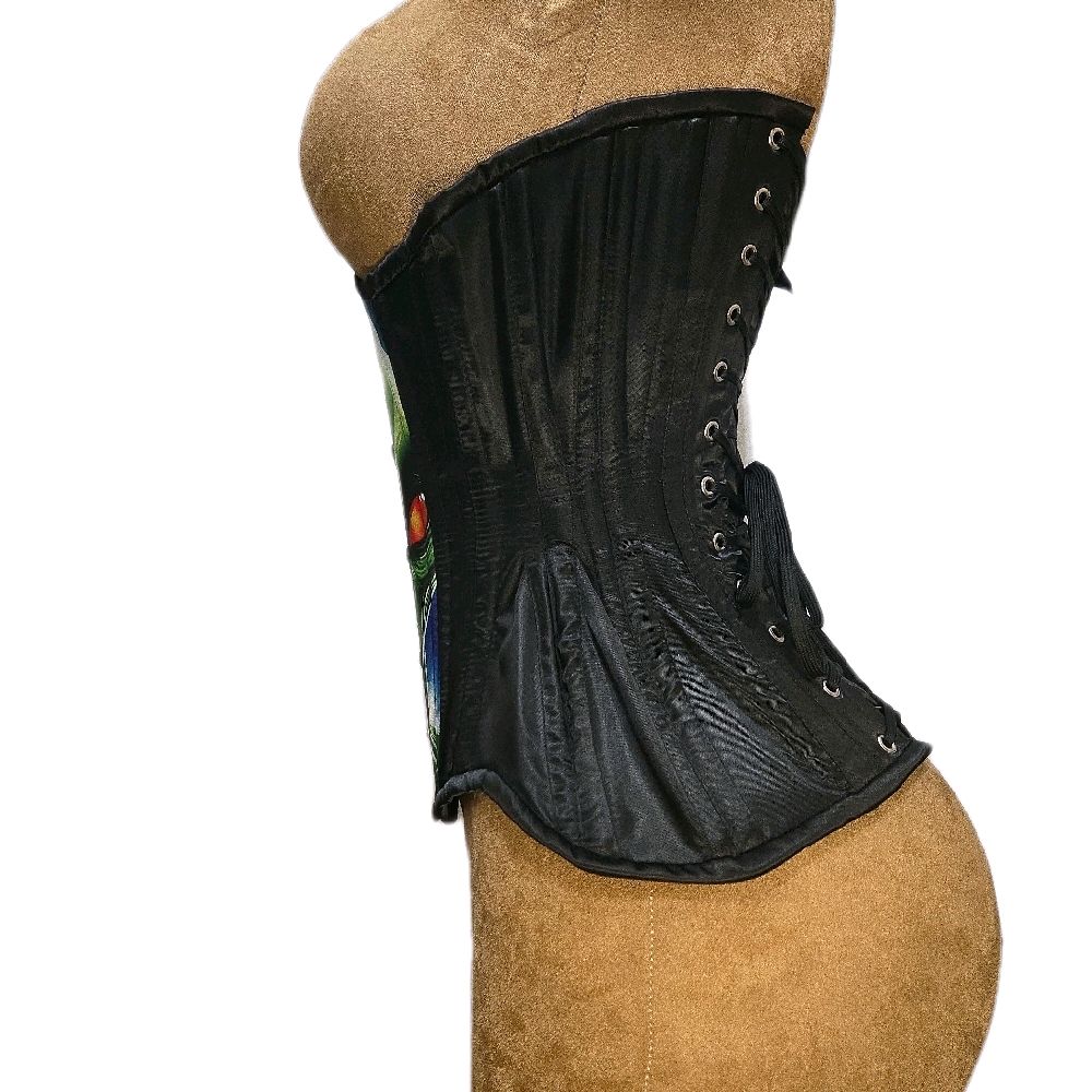 👽 Full Alien Face Corset 🖤
Signature Shape CC-706 | 20” Waist Goal | 13” Length